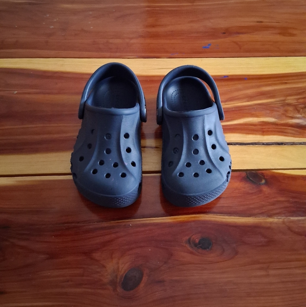 Crocs Toddler Classic Clog Size 9 C Navy Slip-On Sandals Water